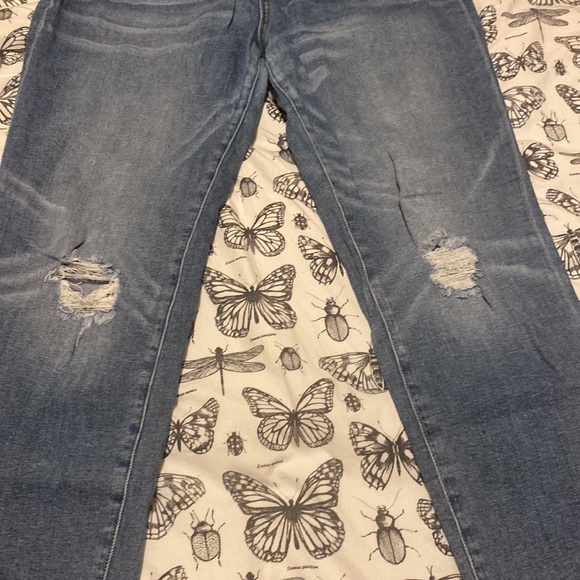 Jeans - Picture 2 of 6